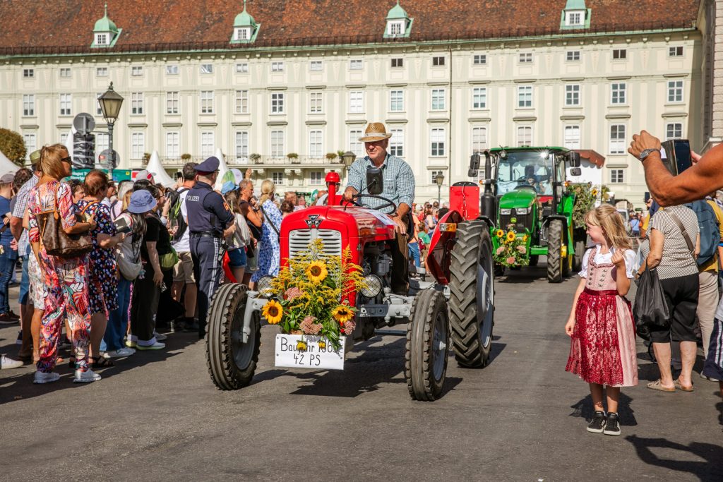 Harvest Festival at Heldenplatz