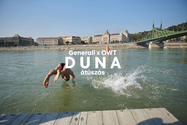 Duna átúszás